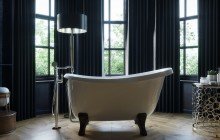 Piccolo wht freestanding cast stone bathtub 01 (web)