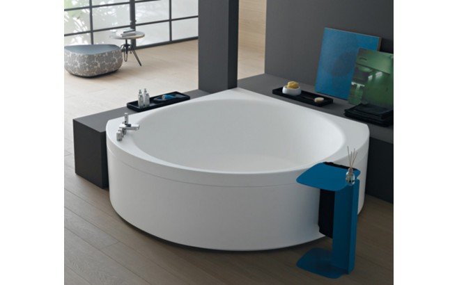 Aquatica Suri Wht Corner Velvex, Corner Tubs For Small Bathrooms