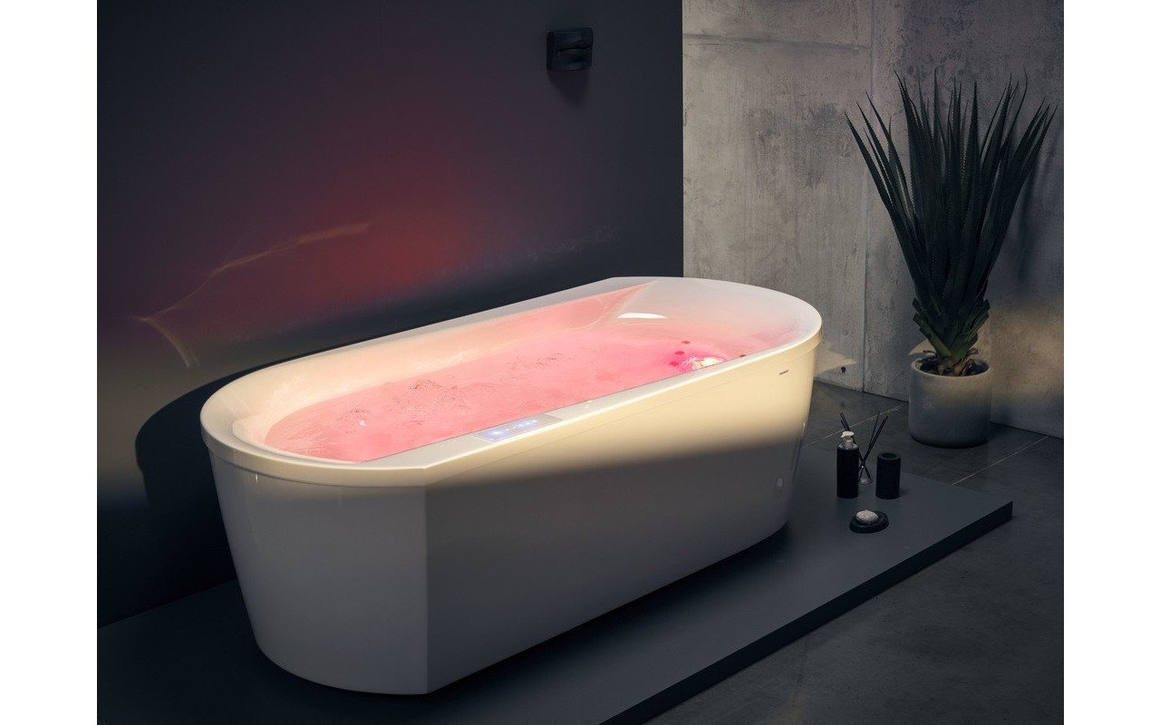 Extra Large Bathtubs Redefined, Large Jetted Bathtub